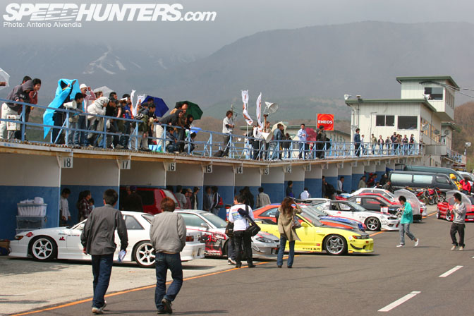 Archive>> Nissan Mania At Ebisu Circuit