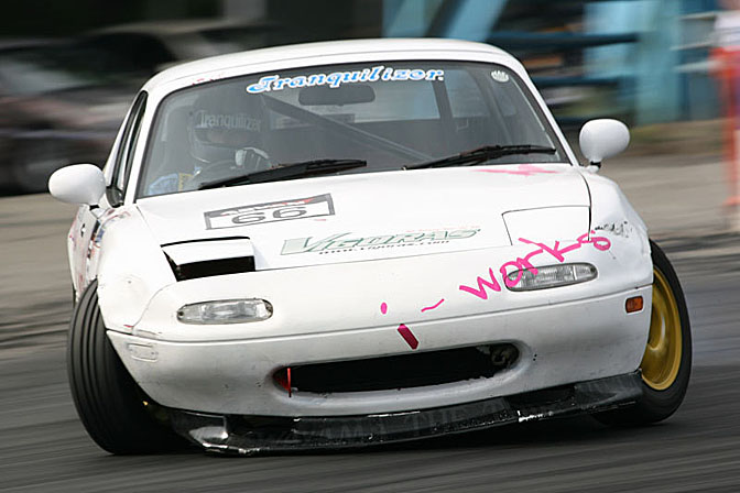 Random Snap>> Scraping Eunos�Drifter