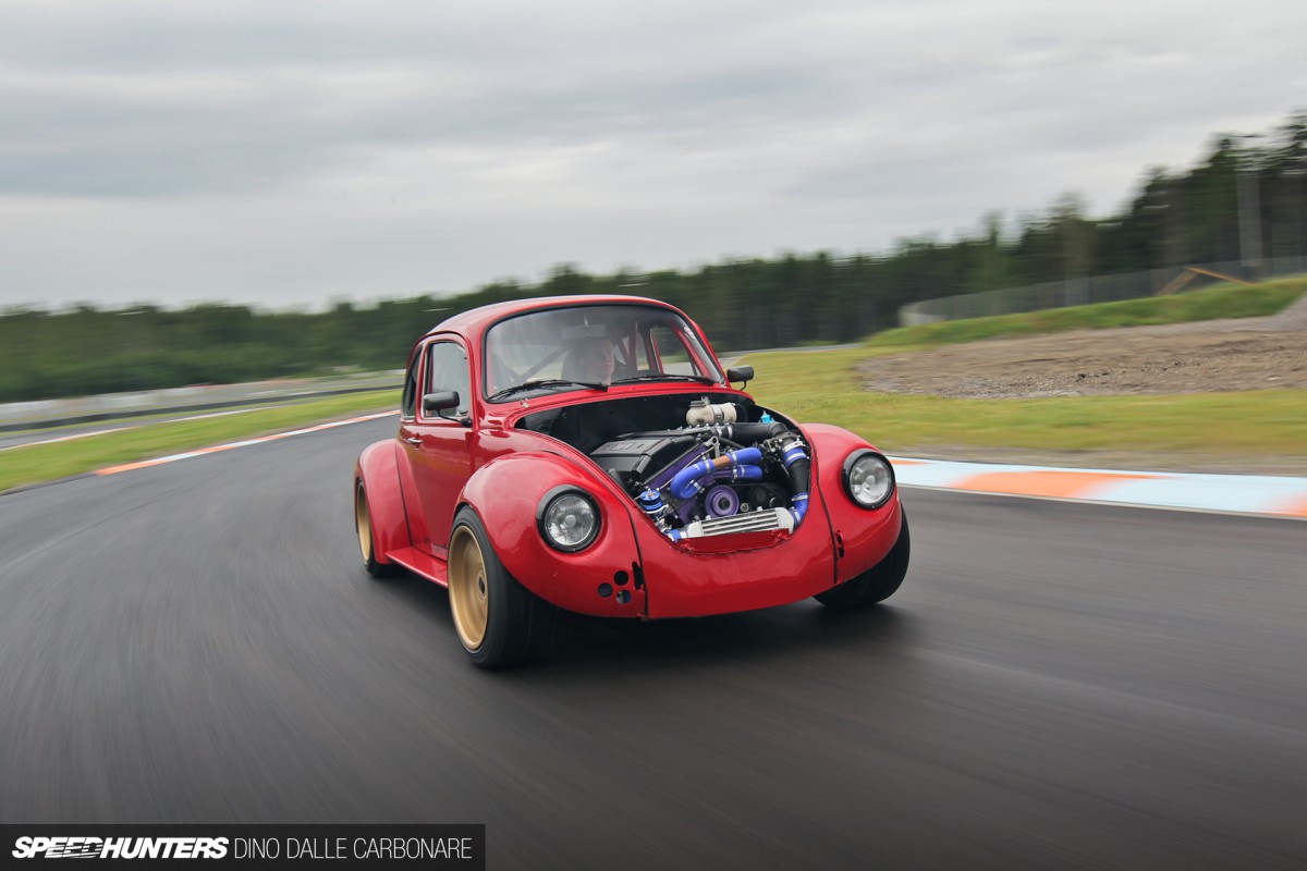 Dino-BMW-Beetle-Gatebil-01