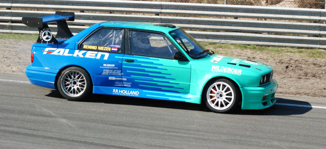 Random Snap>> Remmo’s E30 V8