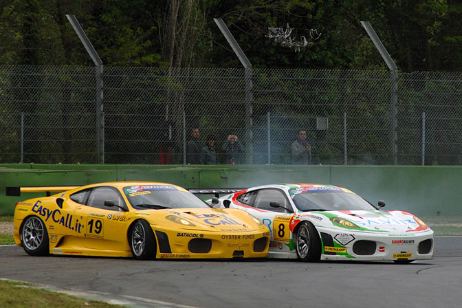 Random Snap>> Drifting Ferrari’s