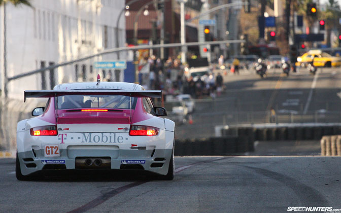 Desktops>>on The Streets