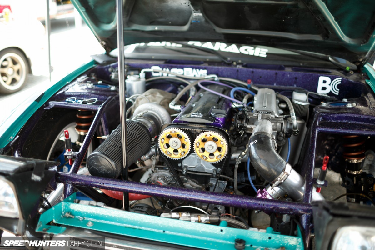 Larry_Chen_Speedhunters_engine_bays_of_Formula_drift_2015-36