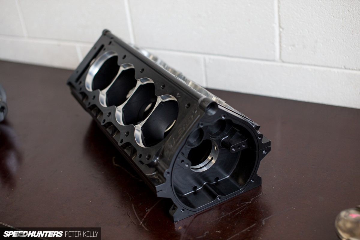Synergy V8 01