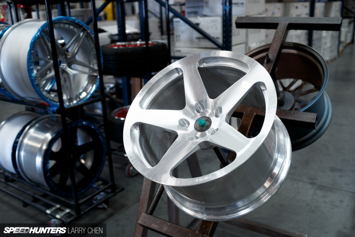 Larry_Chen_Speedhunters_Porsche_996_turbo-34