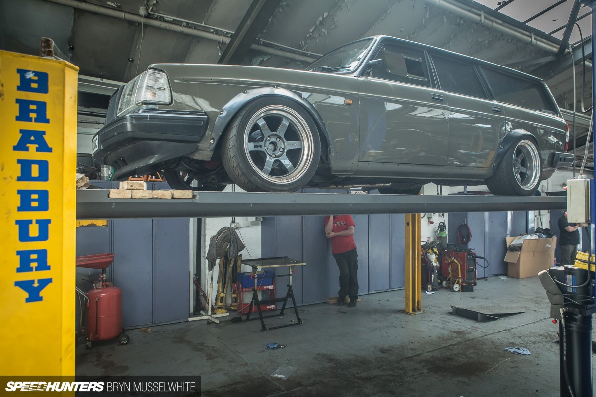 Volvo turbo wagon strip club speedhunters bryn musselwhite (49 of 179)