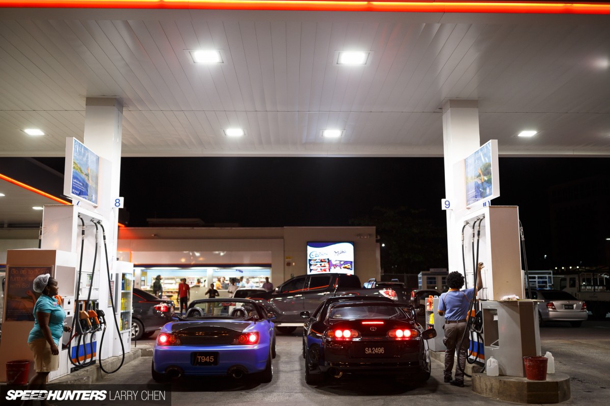Larry_Chen_Barbados_car_culture_0003