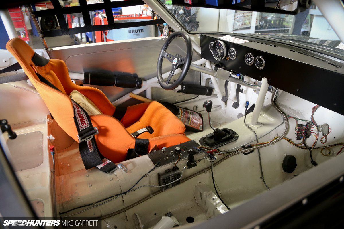 Z-Car-Garage-28 copy