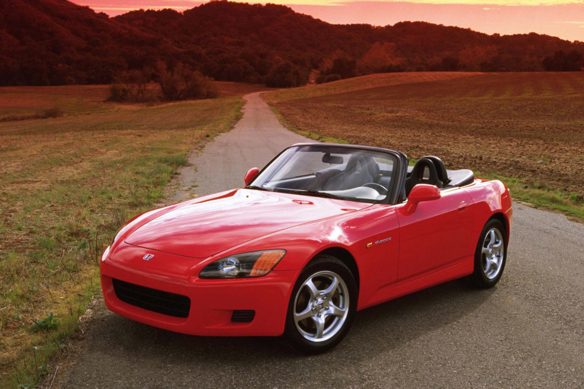 s2000