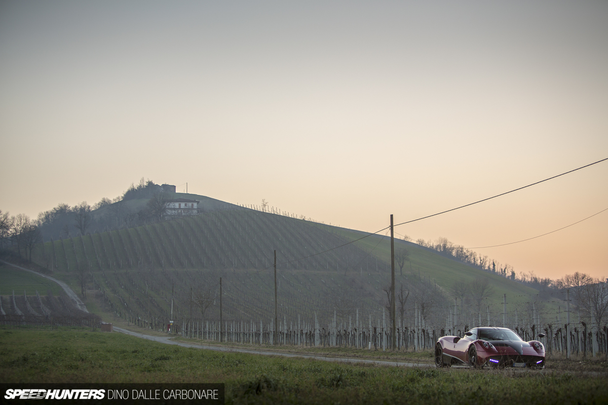 Huayra-Modena-Drive-16