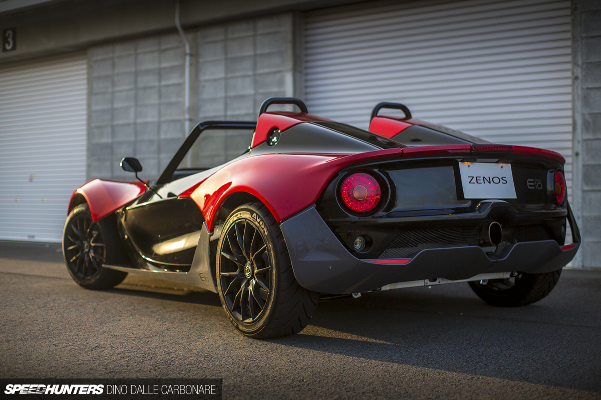 Zenos-E10-20