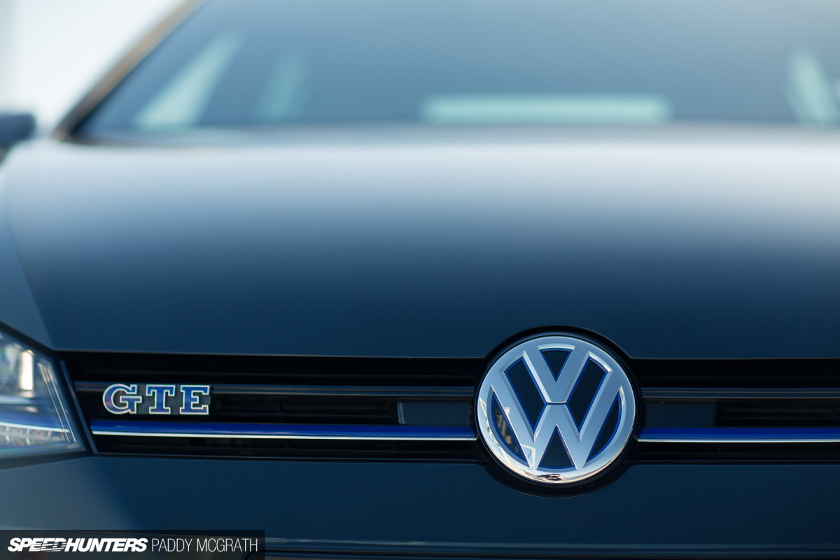 2016 Volkswagen GTE by Paddy McGrath-30