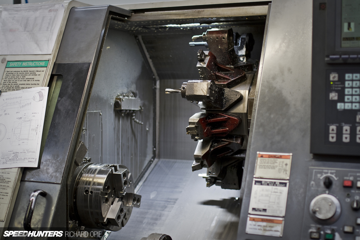 Harrop_Engineering_Superchargers (63)