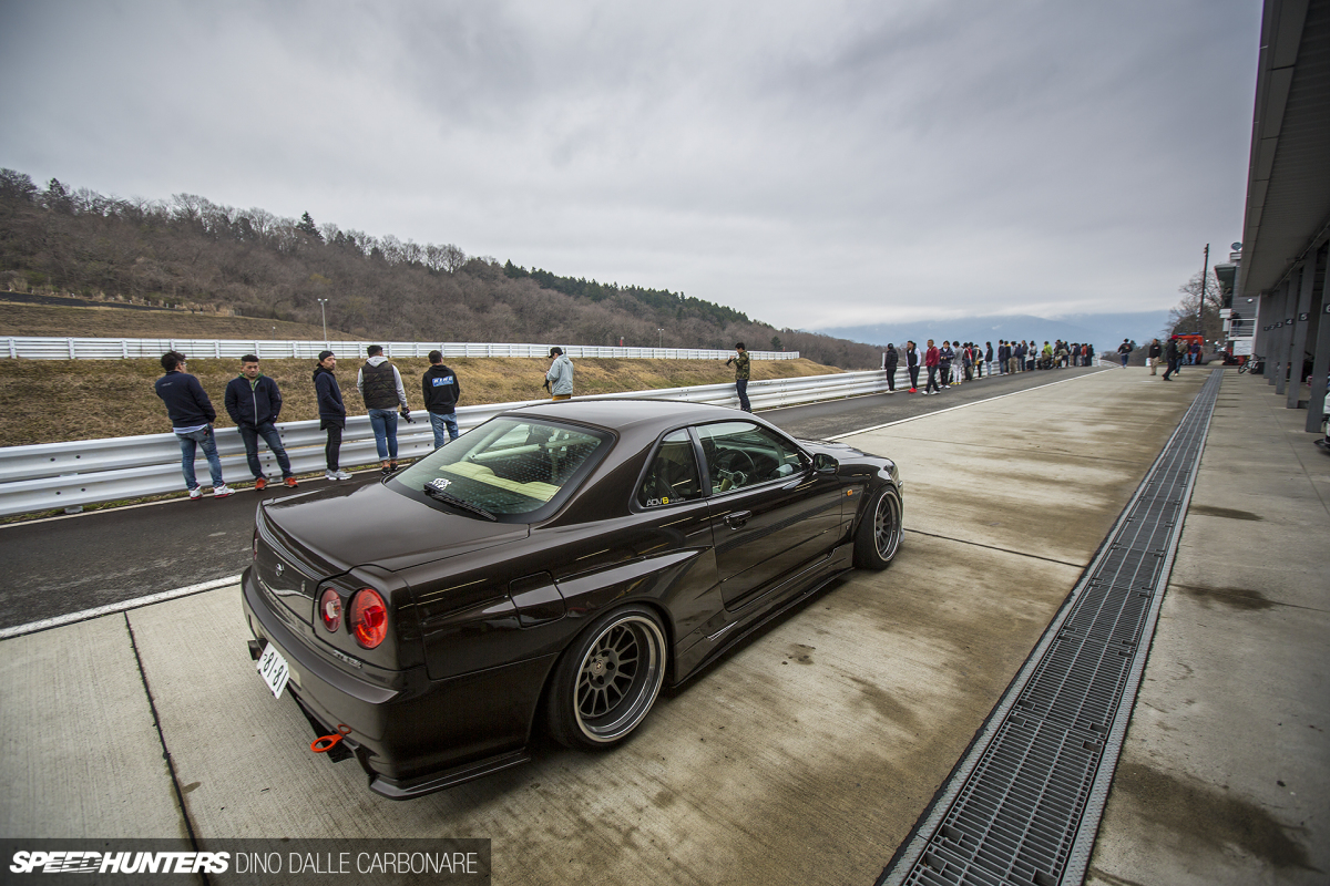 Track-Show-16-18