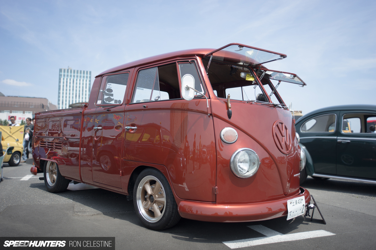 Recreating A Crew Cab, Mooneyes Style