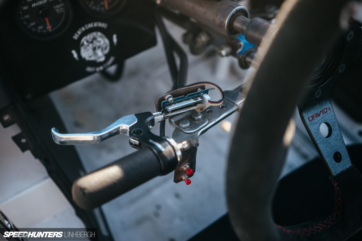 Larry_Chen_2016_Speedhunters_Parsons_Hand_Control_180sx_10
