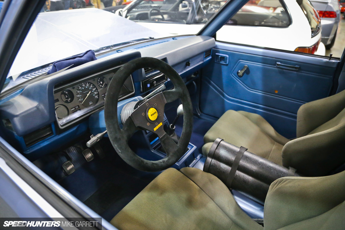 Datsun-720-02