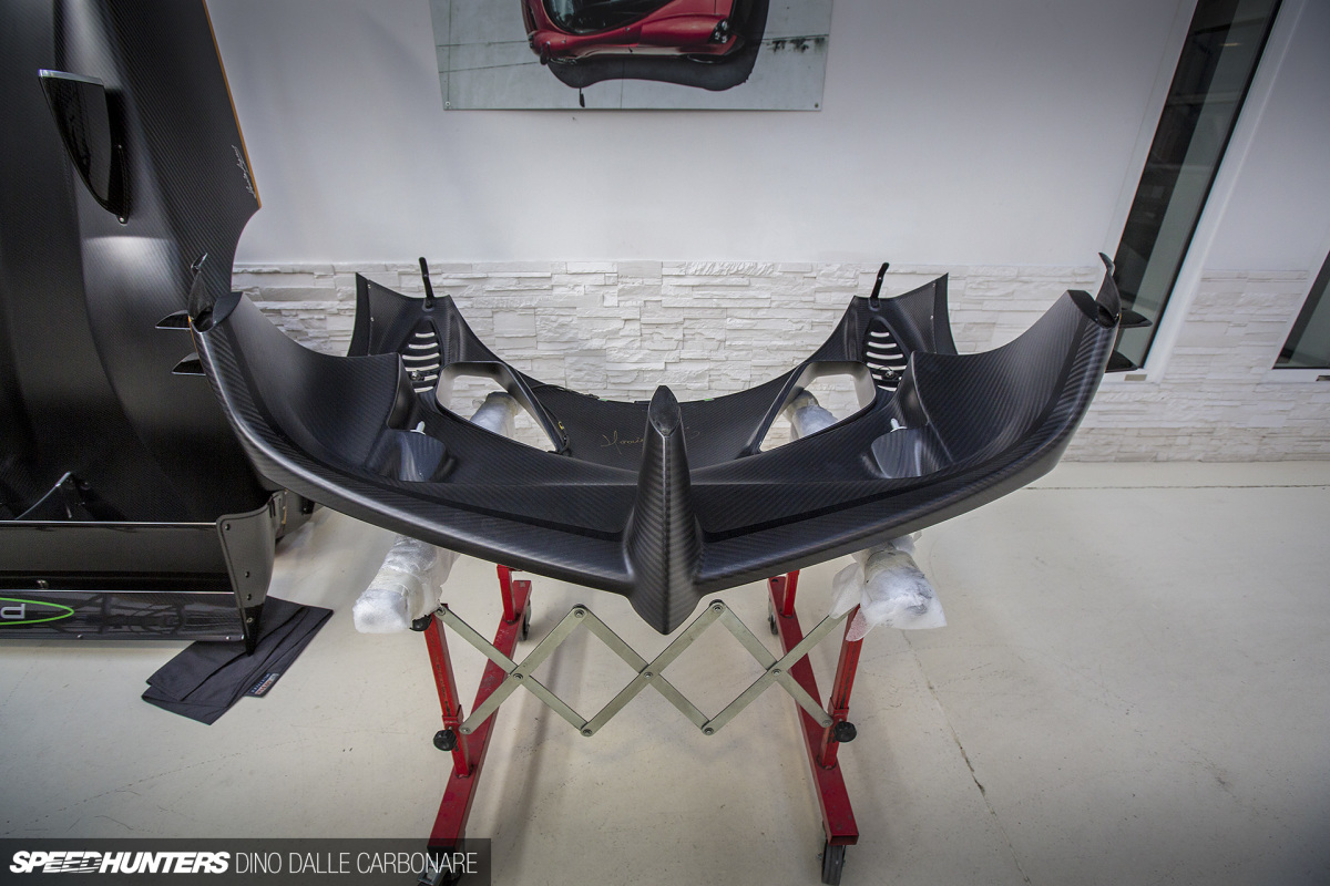 Pagani-Production-Line-13