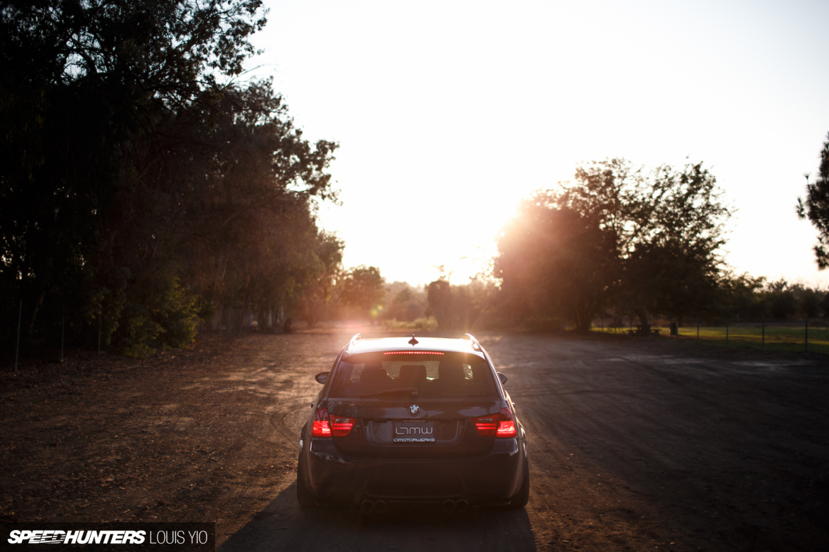 Louis_Yio_2016_Speedhunters_E90_Wagon_03