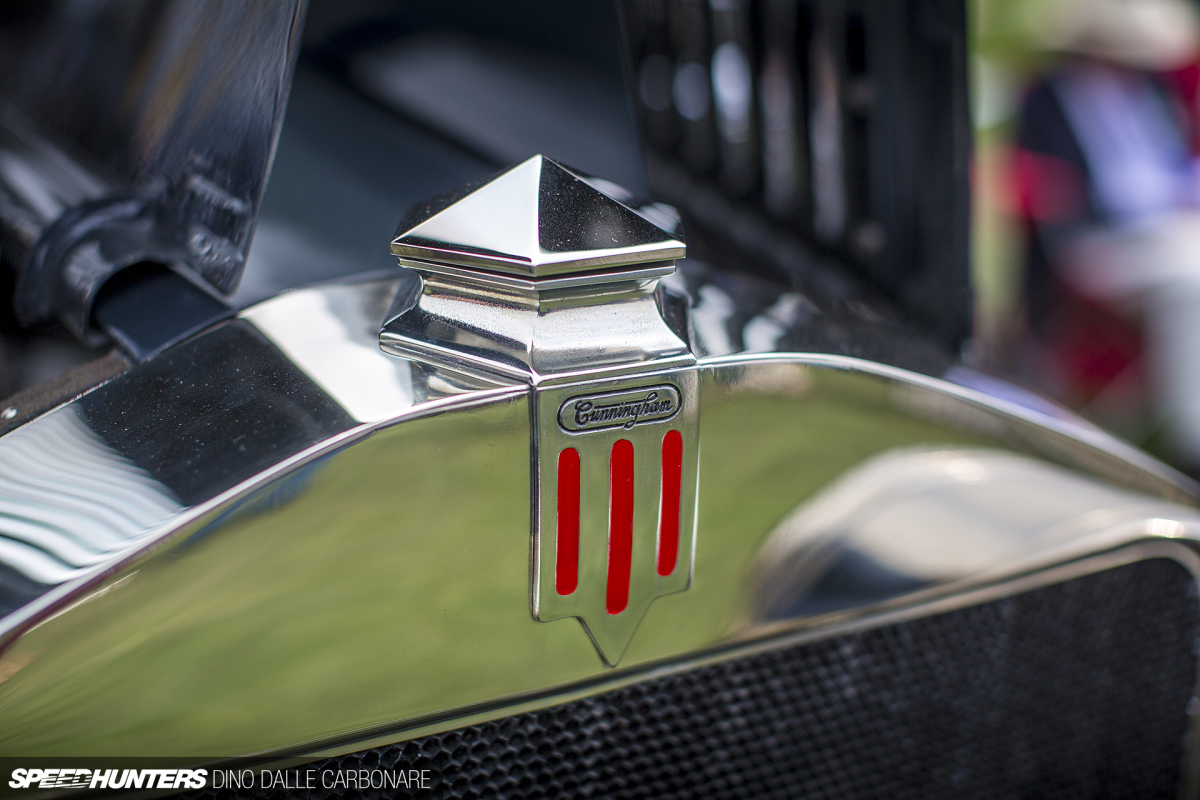 Emblems-Pebble-16-12