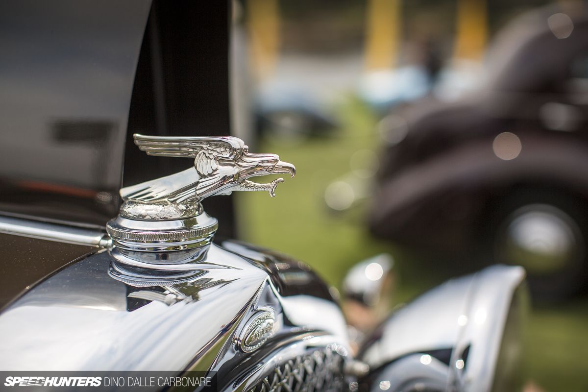 Emblems-Pebble-16-14