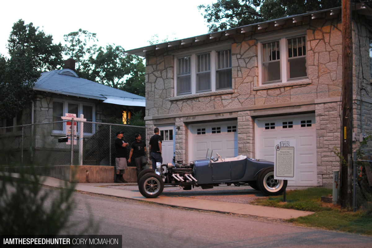 SH_HAMB_DRAGS_24