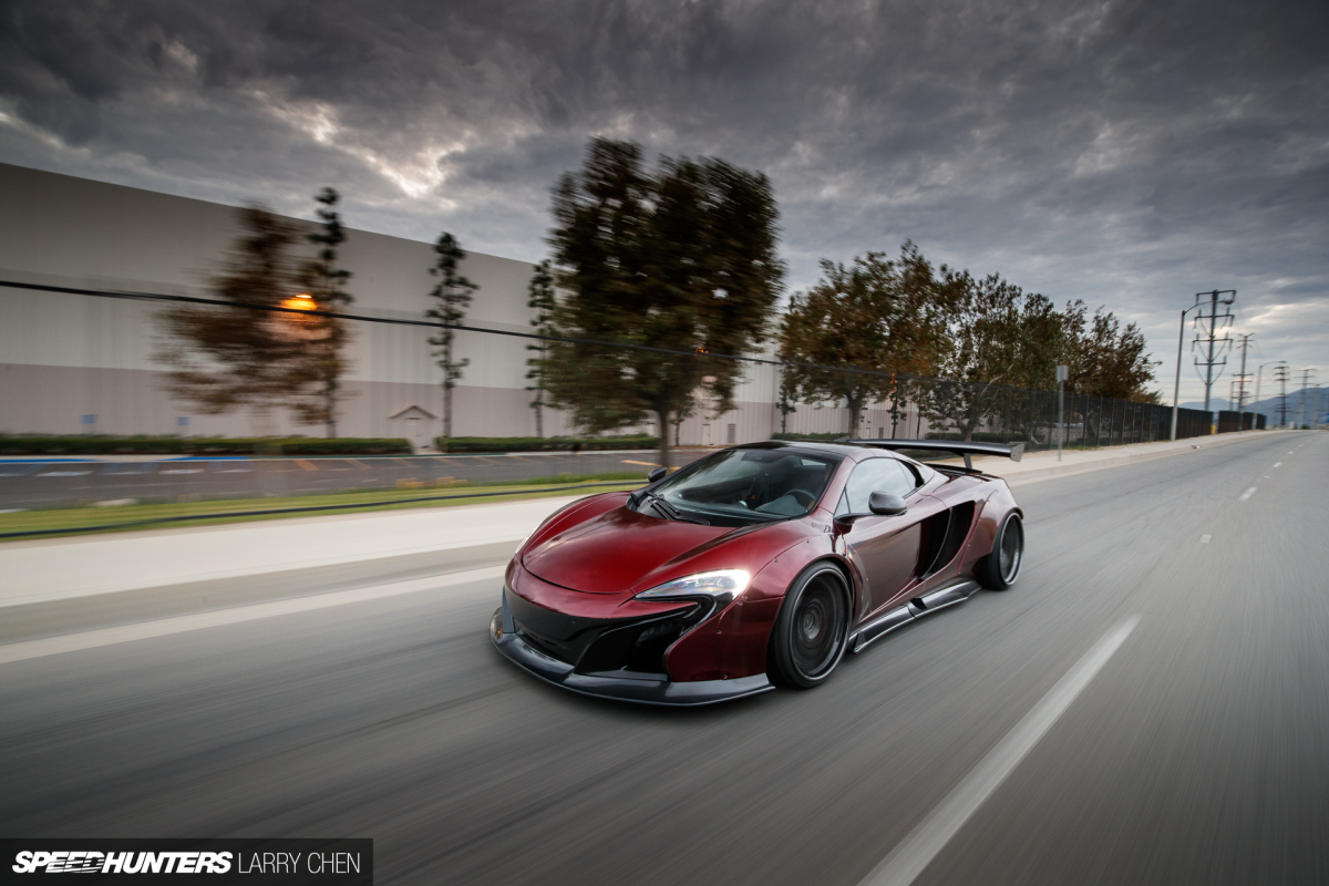 Talking Function With A Liberty Walk McLaren