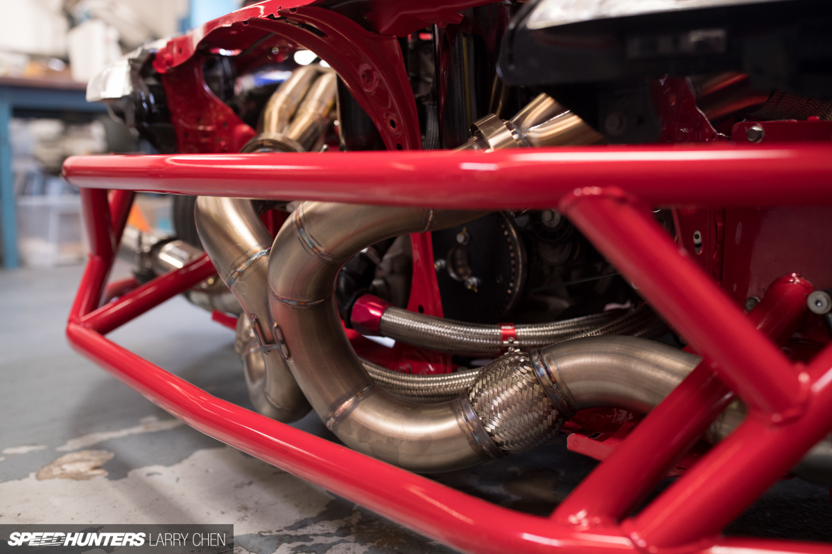 Larry_Chen_Speedhunters_gumout_toyota_ferrari_gt4586-34