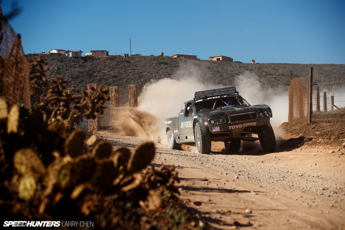 Larry_Chen_2016_Speedhunters_Baja_1000_75