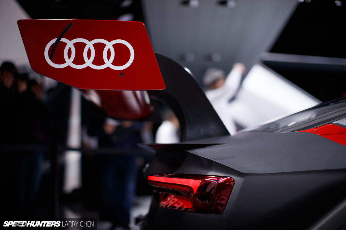 Larry_Chen_Speedhunters_Geneva_show_2017_BTS_34