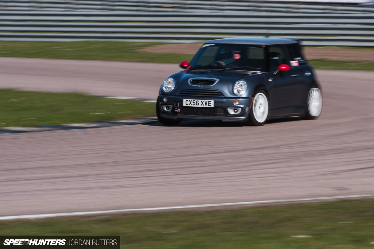 trackaddict-rockingham-2017-jordanbutters-speedhunters-13