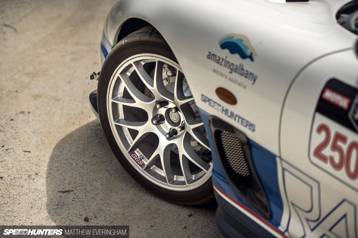 LFXX_RX7_MatthewEveringham_Speedhunters51
