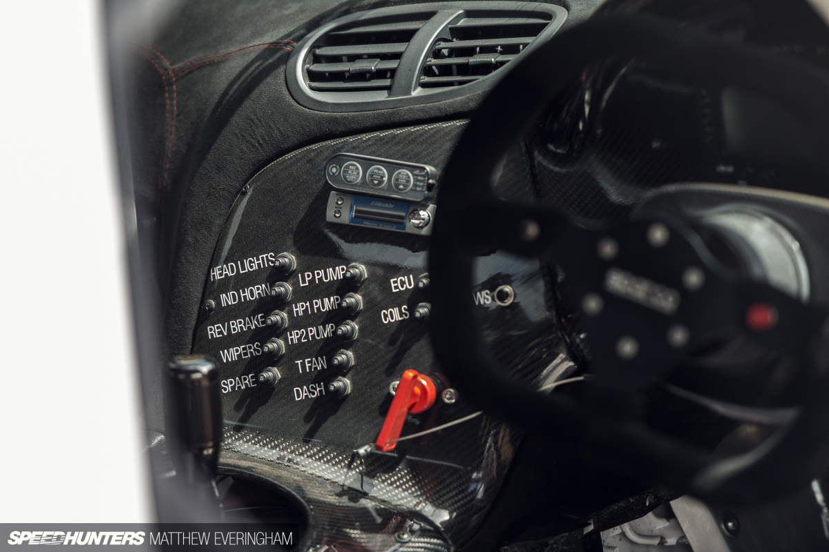 LFXX_RX7_MatthewEveringham_Speedhunters55