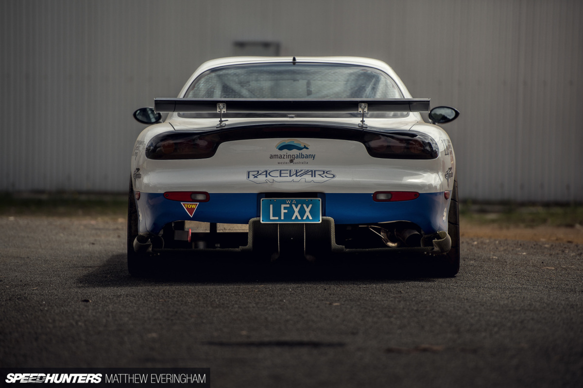 LFXX_RX7_MatthewEveringham_Speedhunters5