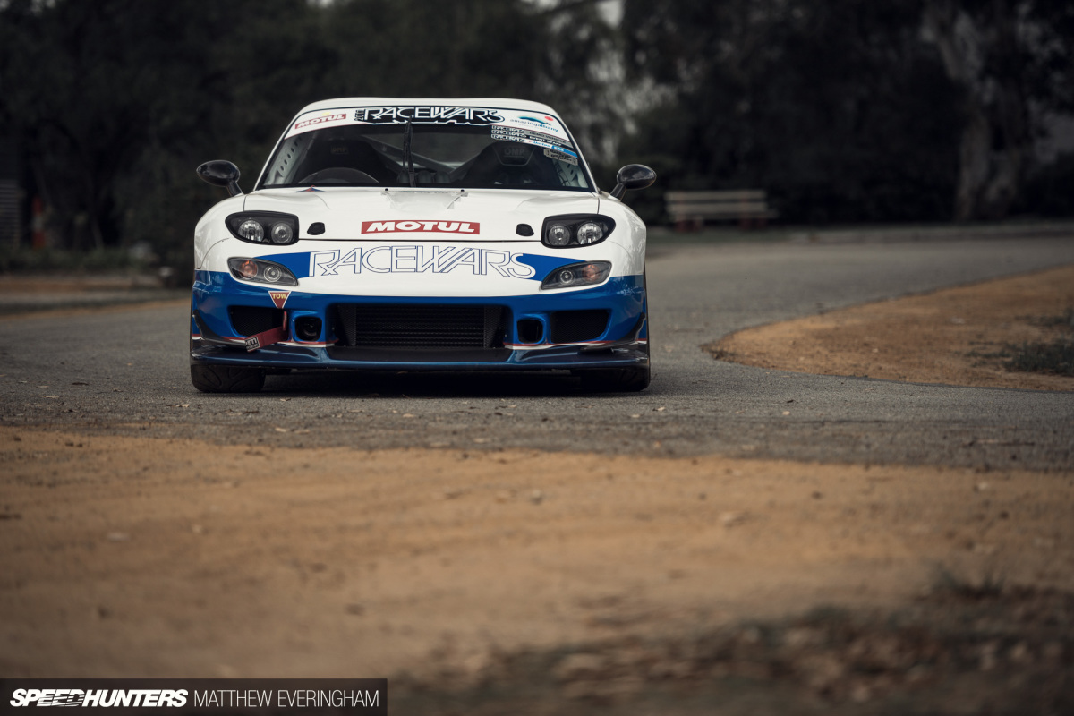 LFXX_RX7_MatthewEveringham_Speedhunters11