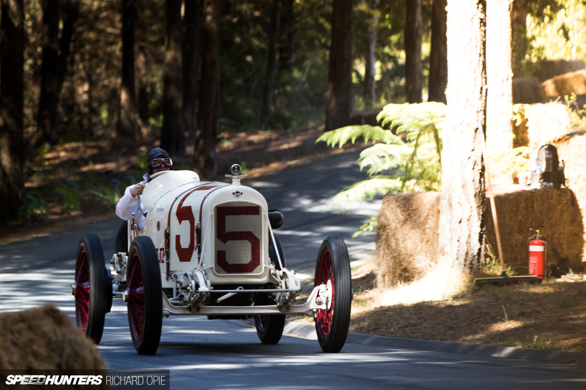 Kiwi_Car_Summer_Leadfoot_Festival_Richard_Opie_Speedhunters (21)