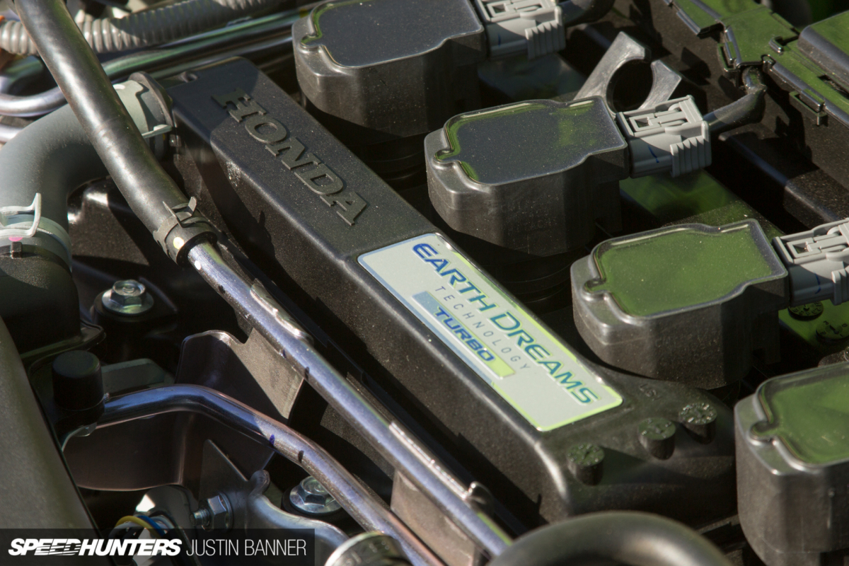 Speedhunters_Civic_Si_Driving_Impressions_Justin_Banner-14