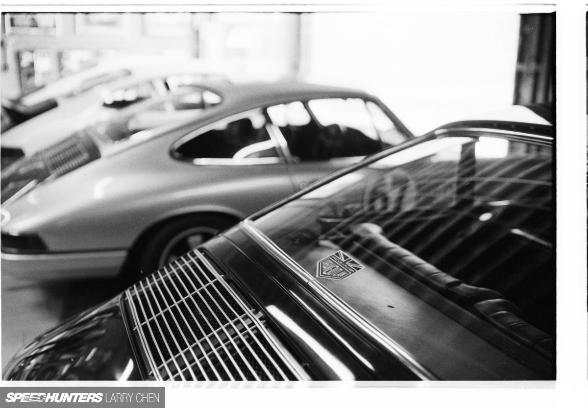 Speedhunters_Larry_Chen_Magnus_walker_book_28