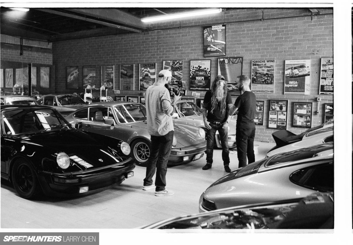 Speedhunters_Larry_Chen_Magnus_walker_book_29