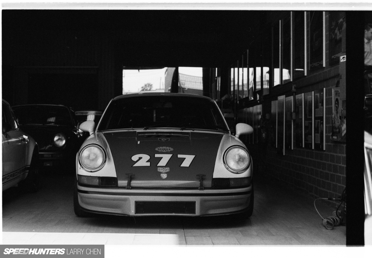 Speedhunters_Larry_Chen_Magnus_walker_book_34