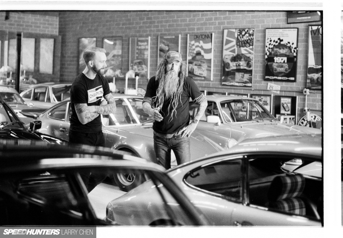 Speedhunters_Larry_Chen_Magnus_walker_book_35