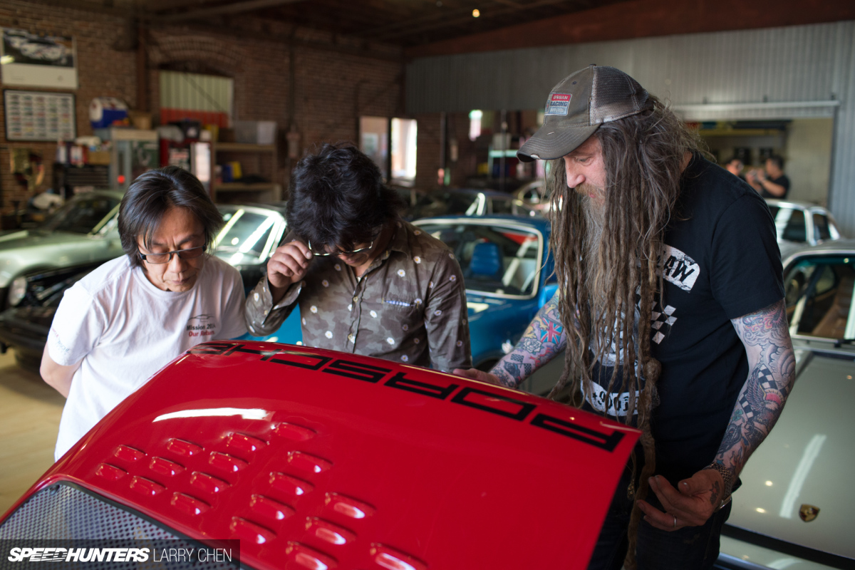 Speedhunters_Larry_Chen_Magnus_walker_book_43