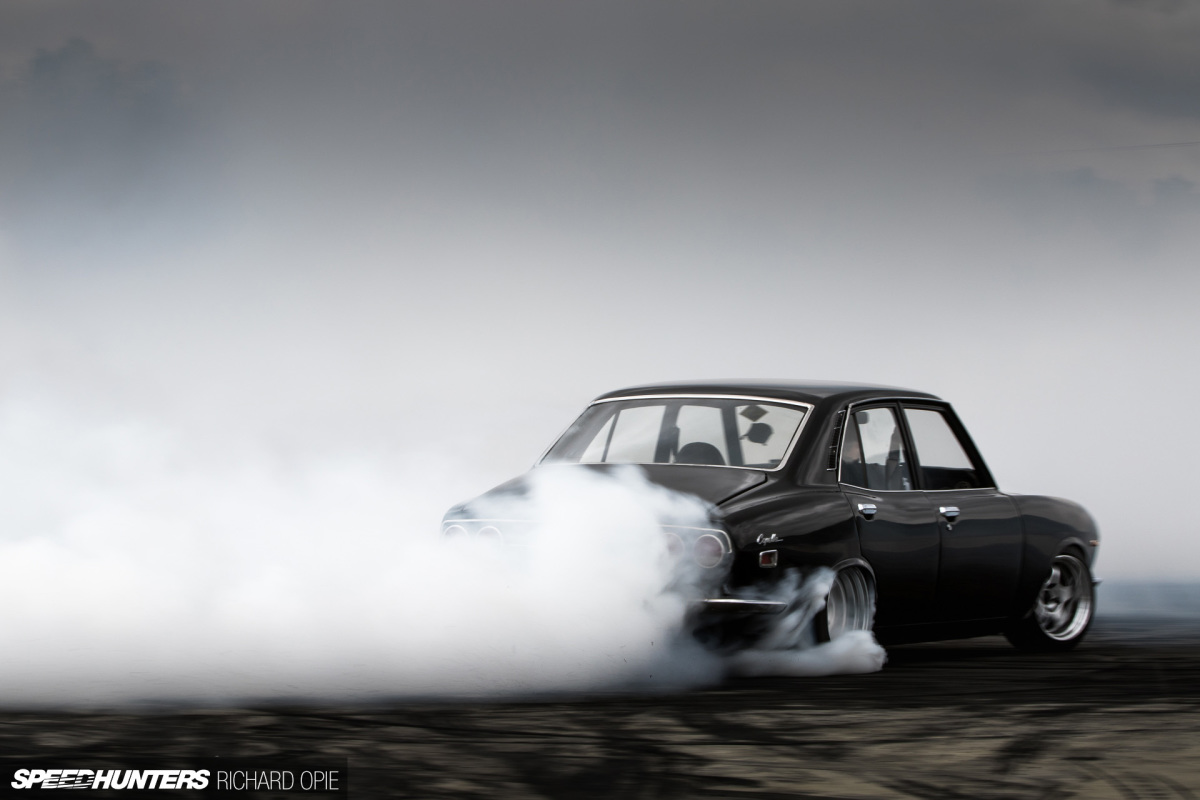 Retro Rotary Defined By A Capella