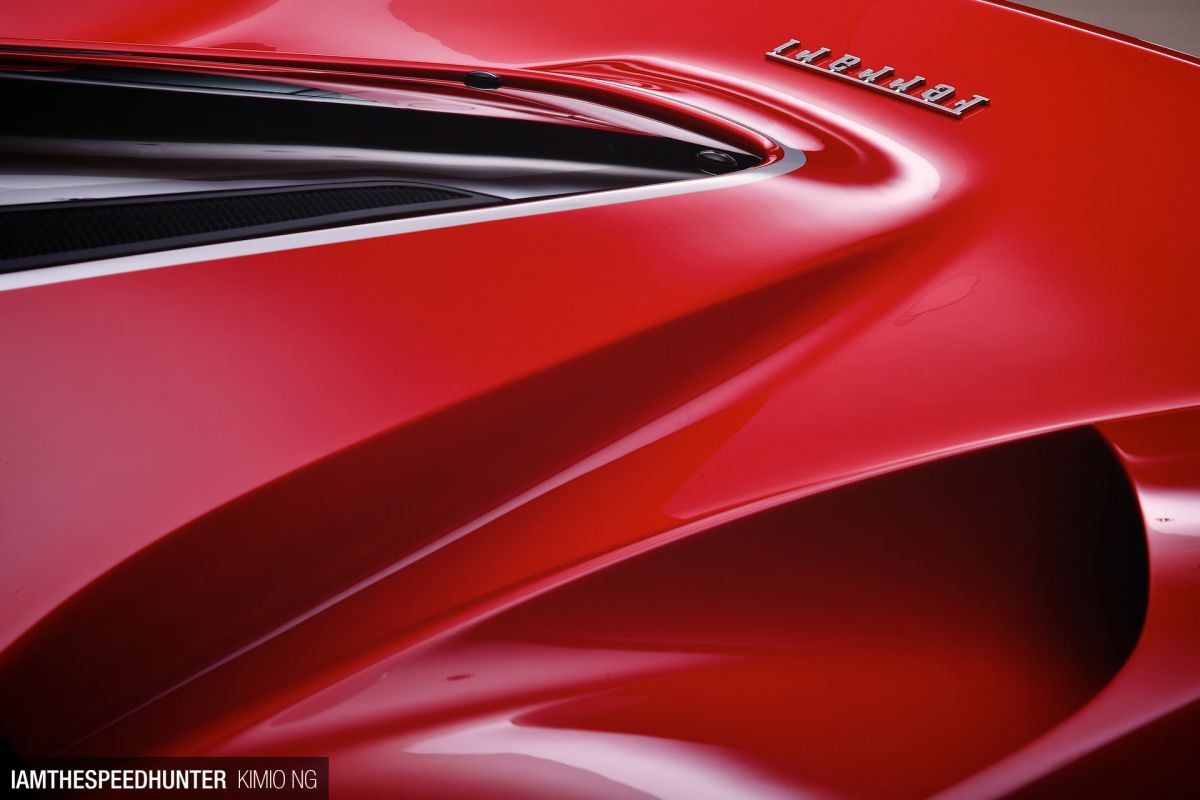 Blackbird_Ferrari_HongKong_KN4