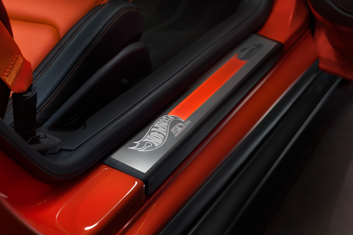 2018 Camaro Hot Wheels 50th Anniversary Edition