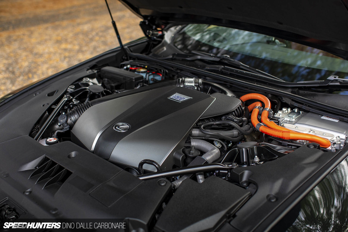 lc500h_dino_dalle_carbonare_01