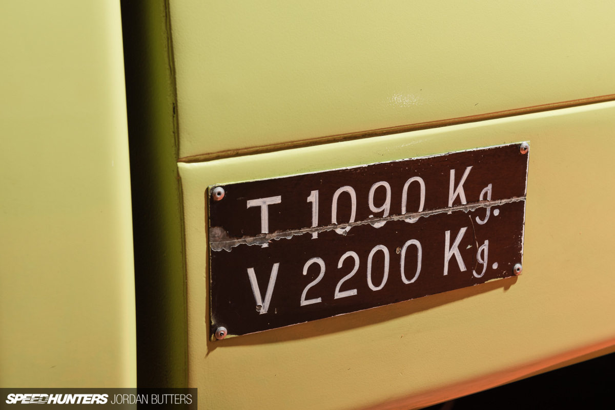driftworks-hi5-hilux-jordanbutters-speedhunters-5969
