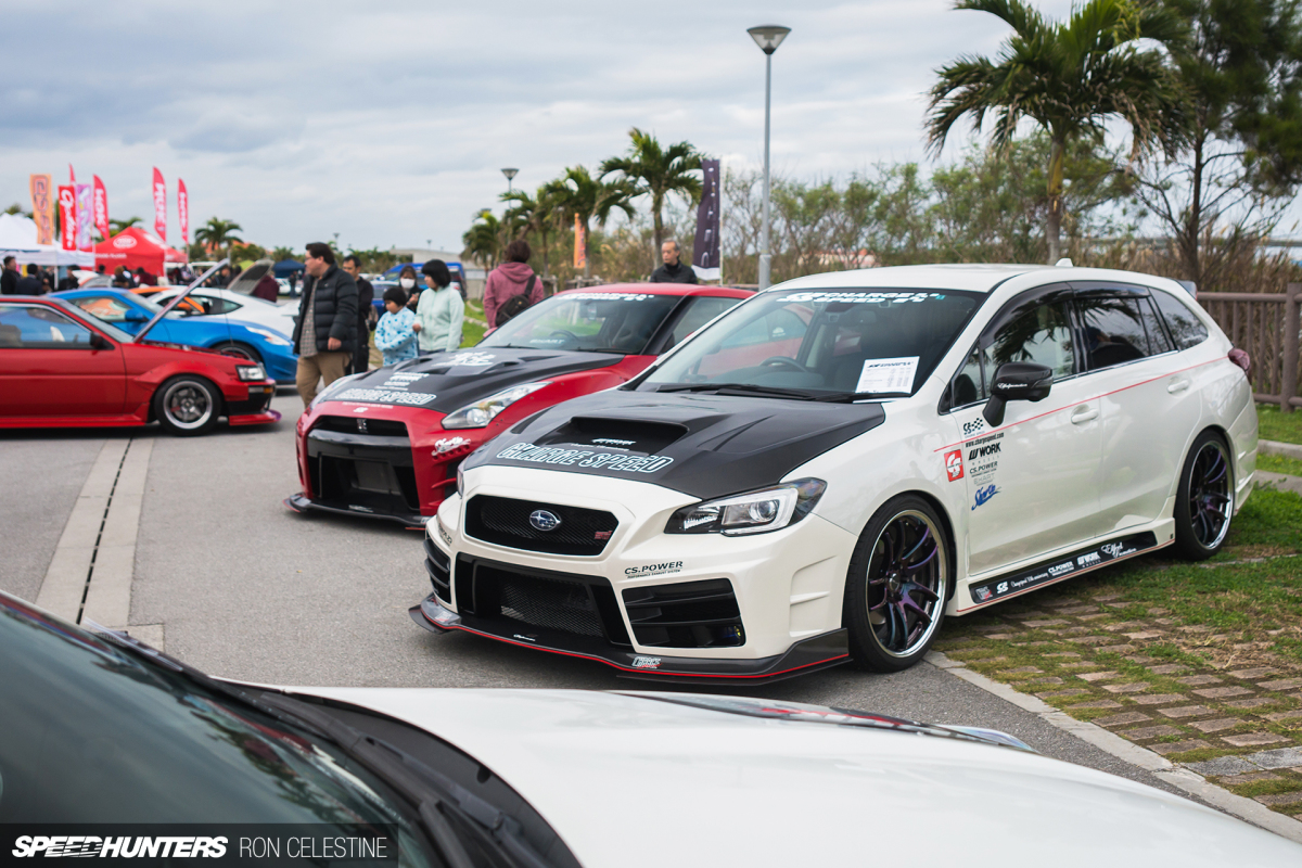 Enjoying Sunshine At Okinawa’s Custom Car Show