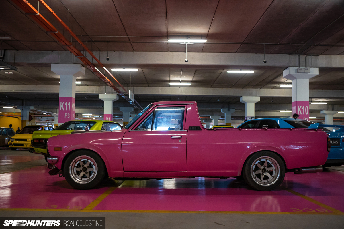 retro_havic_Malaysia_ron_celestine_Datsun_hakotora