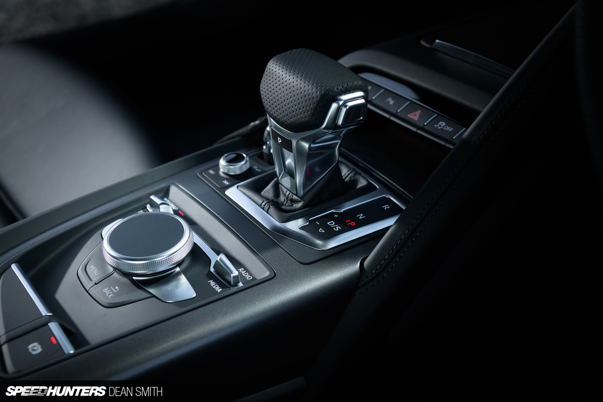 AudiUK00018700
